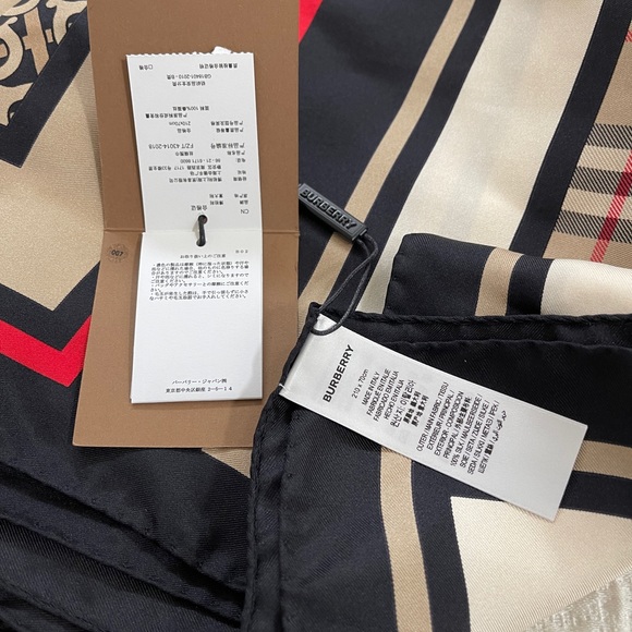 BURBERRY Montage SILK SCARF - Picture 7 of 9